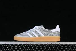 Picture of Adidas Gazelle _SKUfw22203480779733351fw
